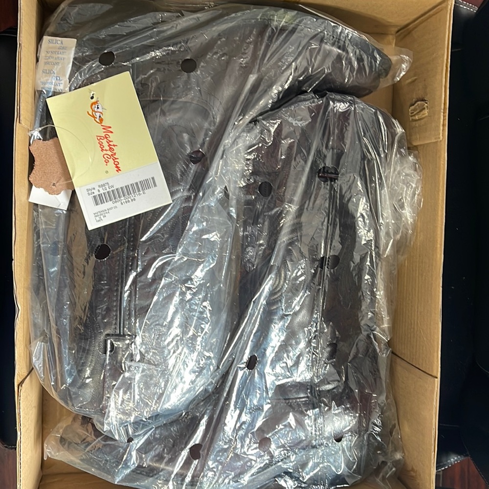 Black Mens Boots